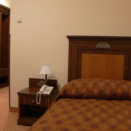 Hotel Oereg Miskolcz 4*